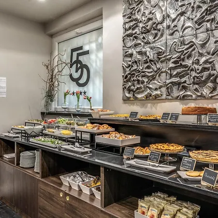 Hotel 55 Fifty-five - Maison D'art Collection 4*