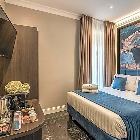 Hotel 55 Fifty-five - Maison D'art Collection 4*