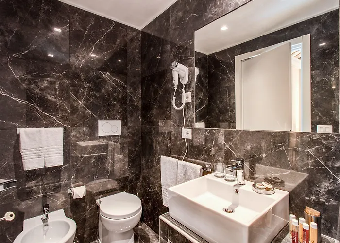 55 Fifty-five - Maison D'art Collection Hotel