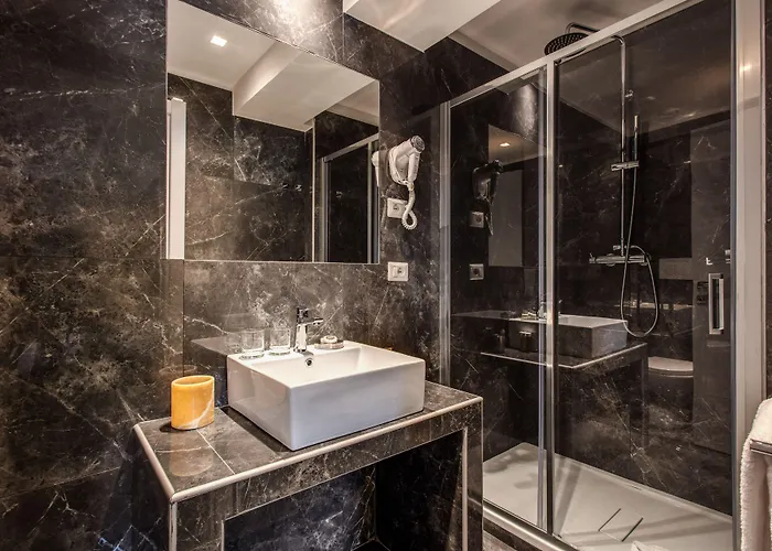 55 Fifty-five - Maison D'art Collection